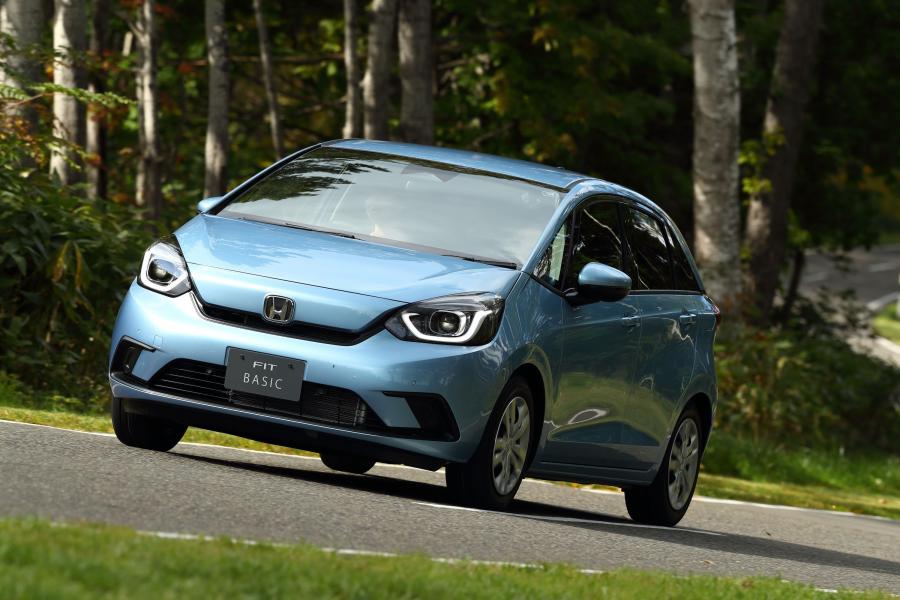  Honda Fit e:HEV Basic 2020 года  (JP) (фото 4 из 6)